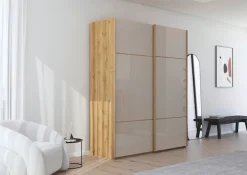rauch Schwebetürenschrank »Kleiderschrank Schrank Garderobe Schlafzimmerschrank SCALE-TRIO« edle dreigeteilte Front mit 2 Zierleisten Glasfront MADE IN GERMANY