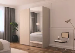rauch Schwebetürenschrank »Kleiderschrank Schrank Garderobe Schlafzimmerschrank SCALE-TRIO« edle dreigeteilte Front mit 2 Zierleisten und Spiegel MADE IN GERMANY