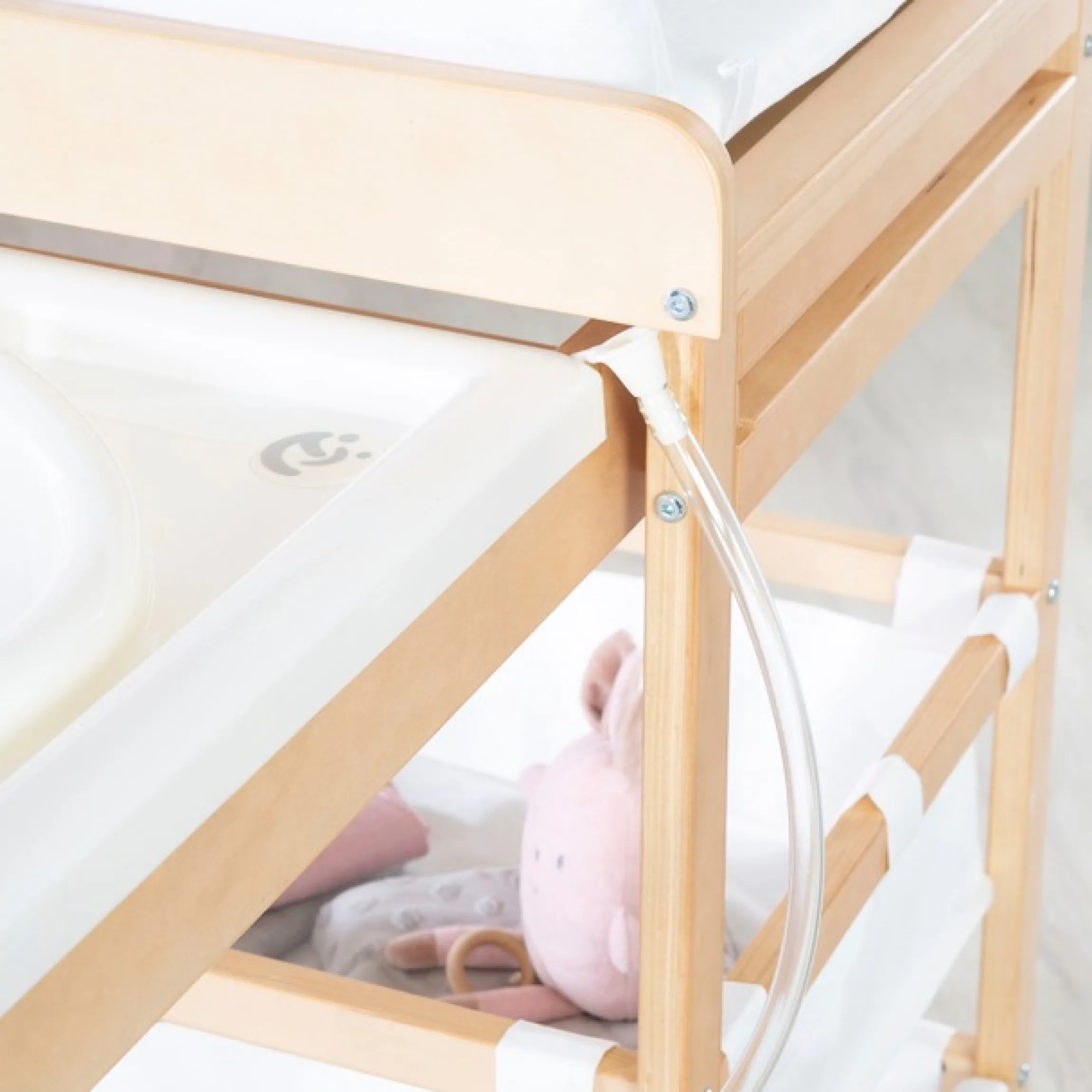 roba® Bade- und Wickelregal »Baby Pool, natur« bis 15 kg inkl. herausziehbarer Badewanne und Wickelauflage weiß 56 cm