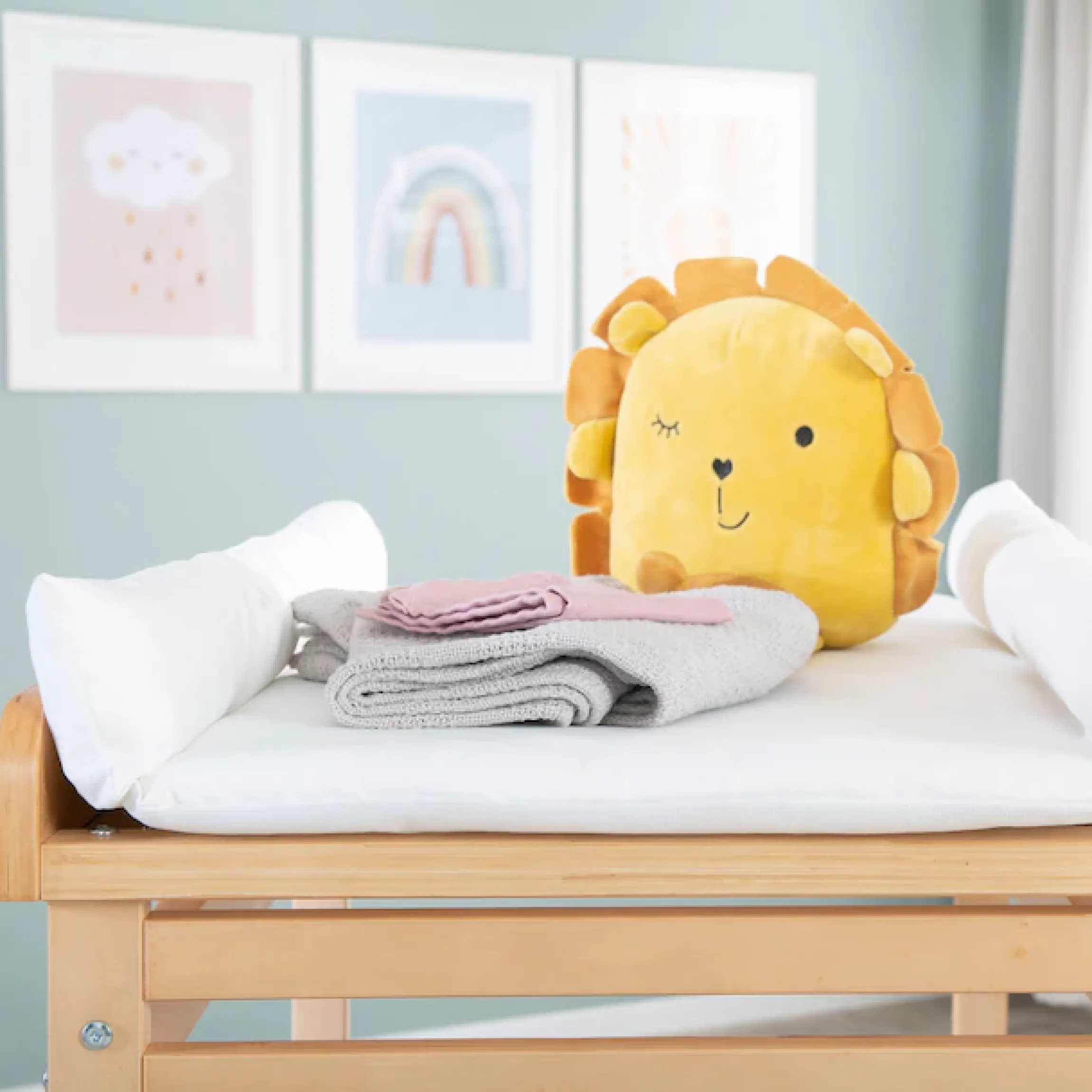 roba® Bade- und Wickelregal »Baby Pool, natur« bis 15 kg inkl. herausziehbarer Badewanne und Wickelauflage weiß 56 cm