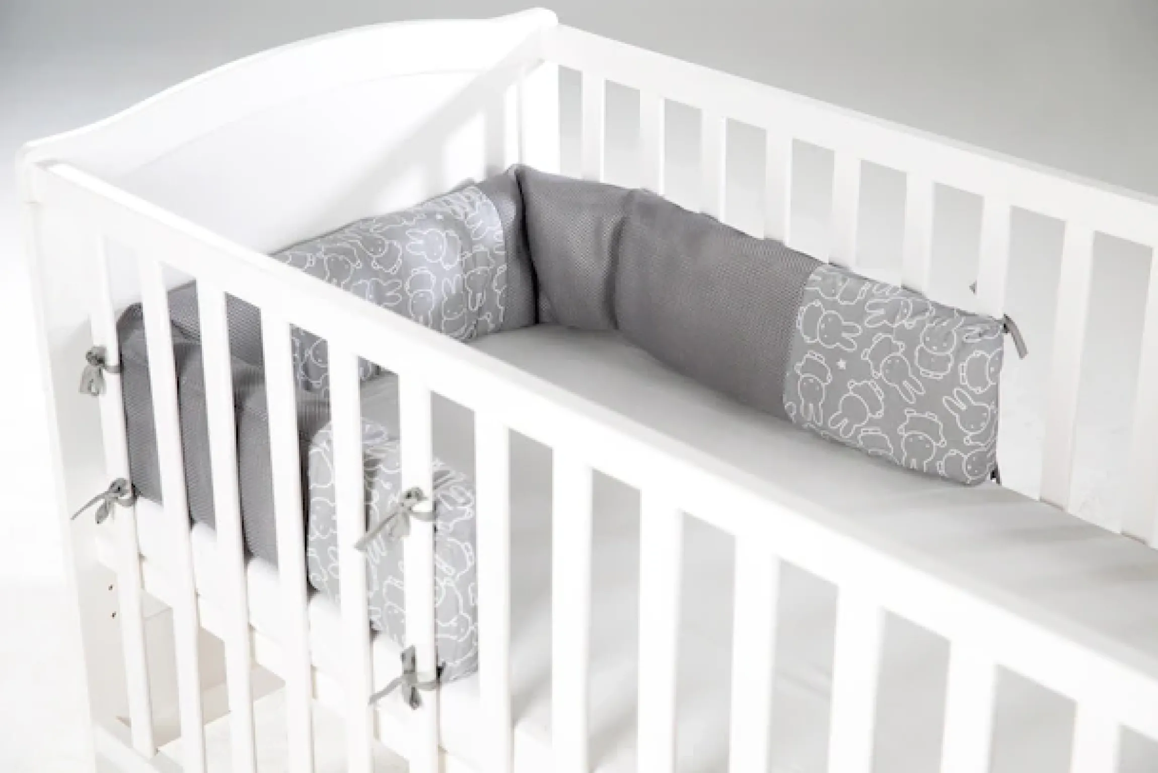 roba® Bettnestchen »Easy Air safe asleep®, miffy®« mit AIR-Balance System