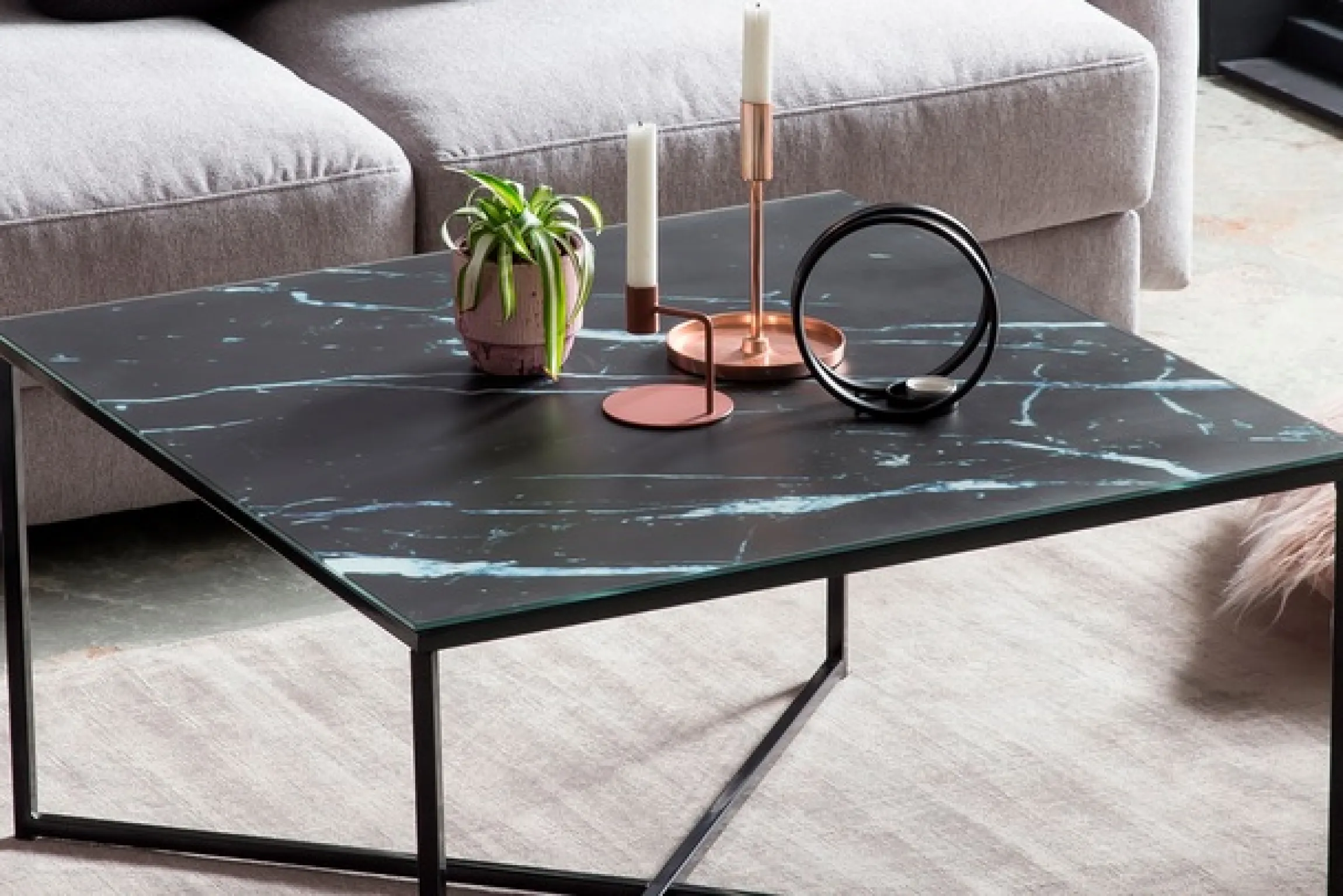 SalesFever Couchtisch »Caorle Coffeetable im eleganten Stil« Eleganz trifft Funktion: Tischplatte in Marmoroptik