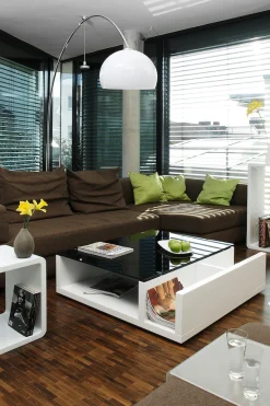 SalesFever Couchtisch »Eleganter Wohnzimmertisch« Praktisch mit integriertem Seiten-Magazinfach