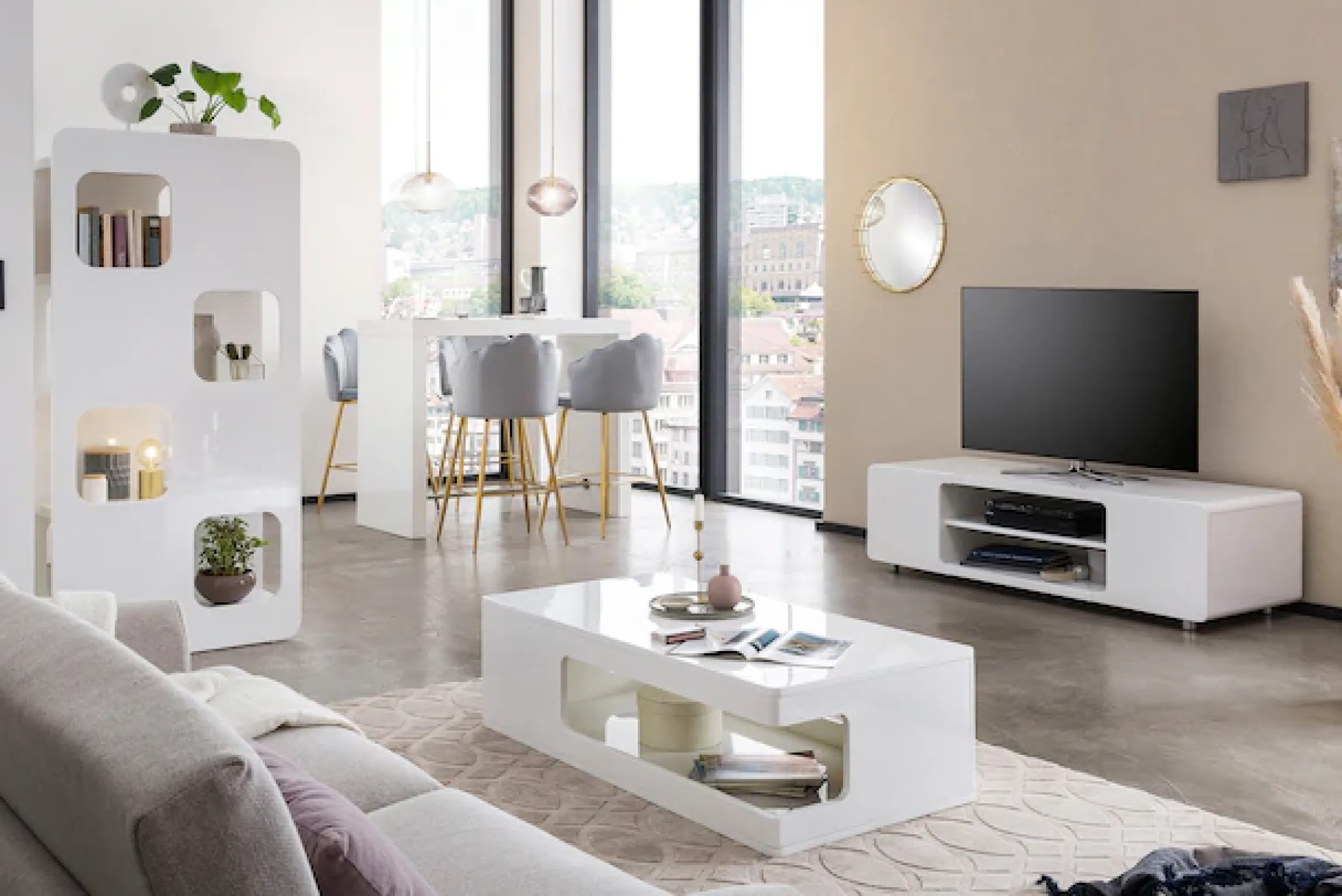 SalesFever Couchtisch »Tisch: Praktischer Stil für Ihr Wohnzimmer« Mit eleganten seitlichen Aussparungen