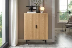 SalesFever Kommode »Visby Stilvolles Sideboard für den Wohnbereich« Eiche Echtholzfurnier