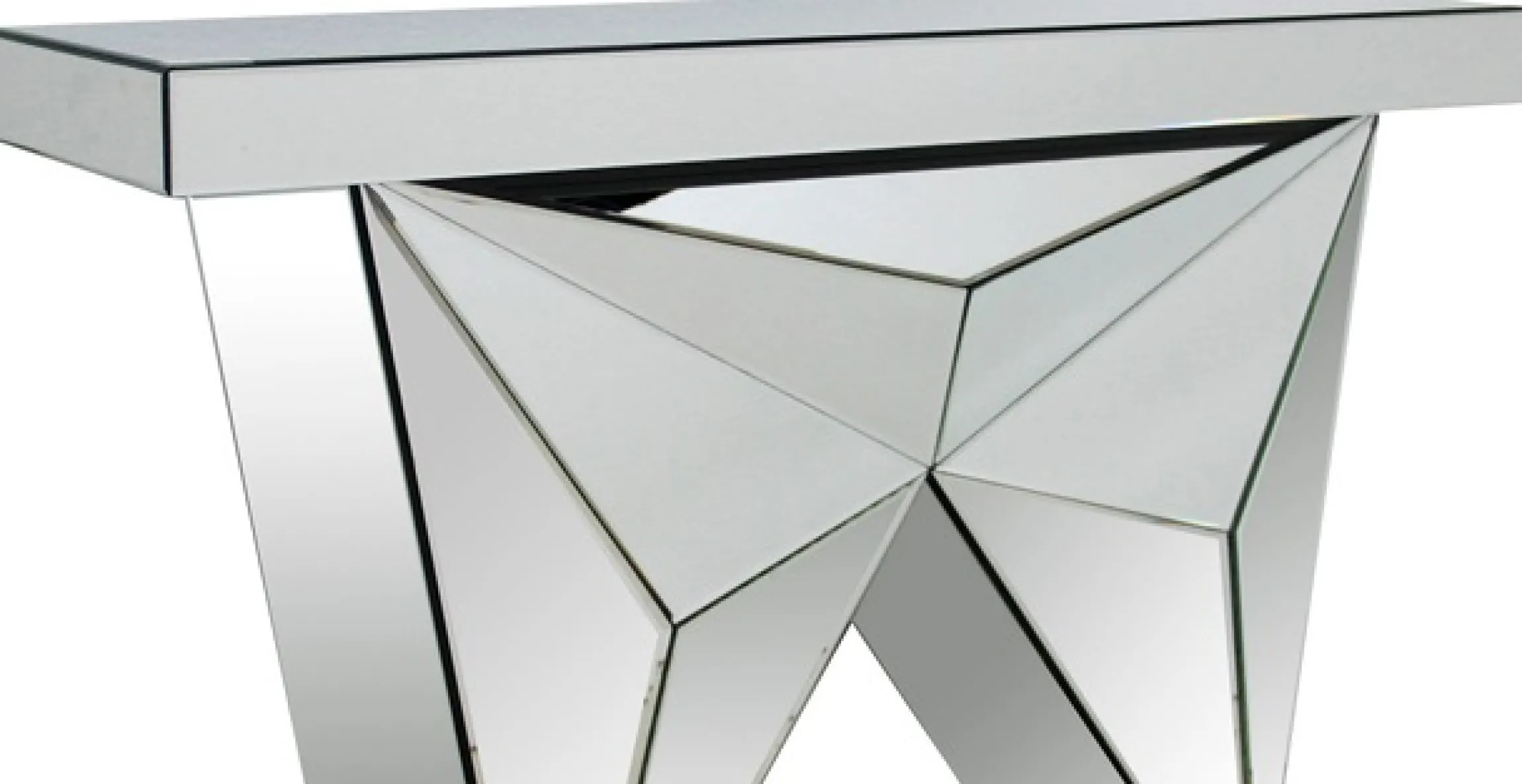 SalesFever Konsolentisch »Design-Konsole für stilvolles Ambiente« verspiegelt,in edler Form und besonderer Optik