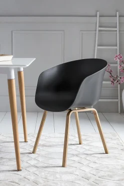 SalesFever Schalenstuhl »Lund Designer Esszimmerstuhl im 2er-Set« (Set) 2 Stk.Zweier-Set: Metallbeine mit edler Holzoptik