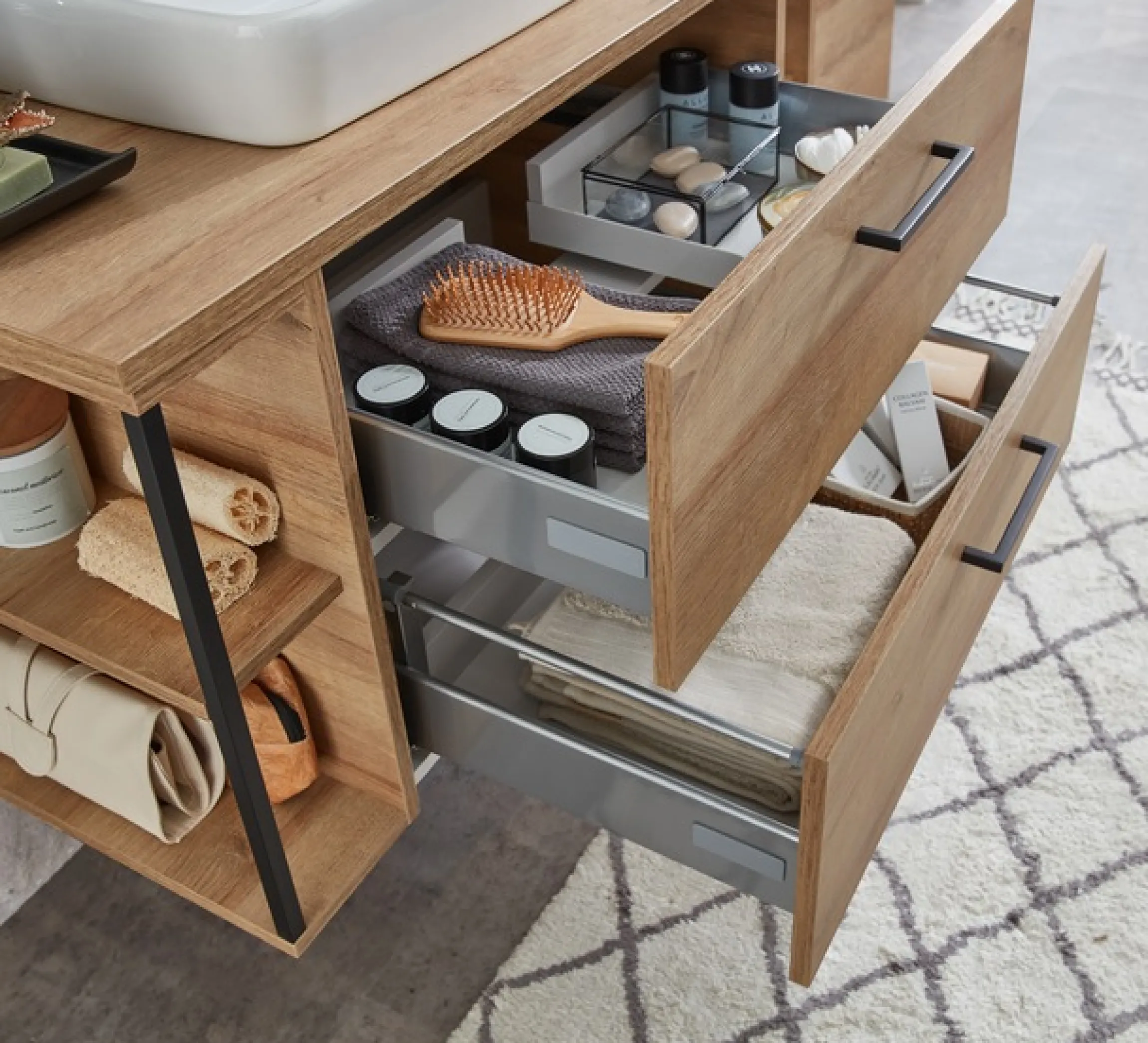 Saphir Badmöbel-Set »5-tlg. Mit Softclose-Türen« 6 Stk. tlg.