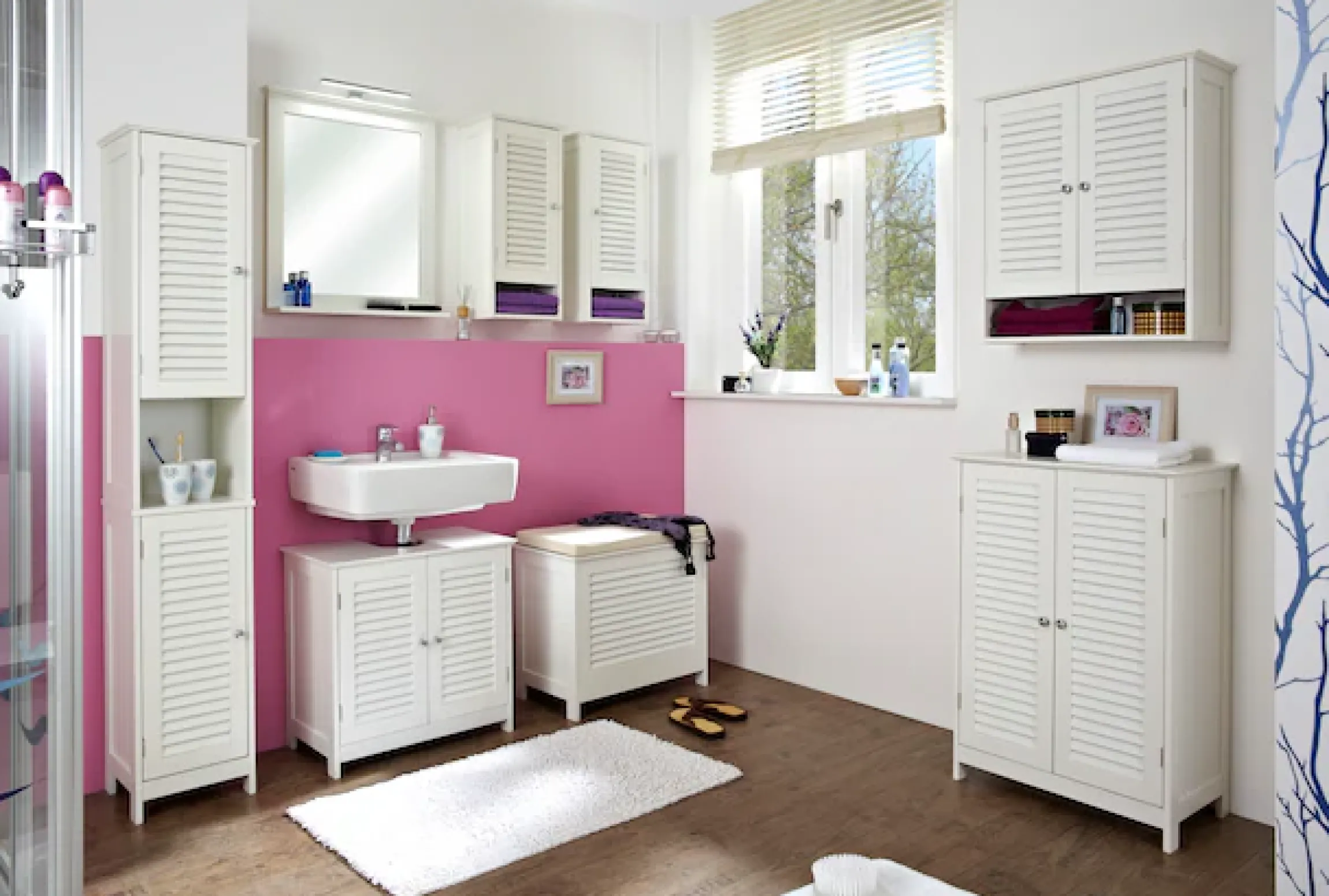 Saphir Hängeschrank »Quickset 928 Wand-Badschrank, 1 Tür, 1 Einlegeboden, 1 Nische« Badezimmer-Hängeschrank, 32 cm breit, Weiß, Landhaus-Stil
