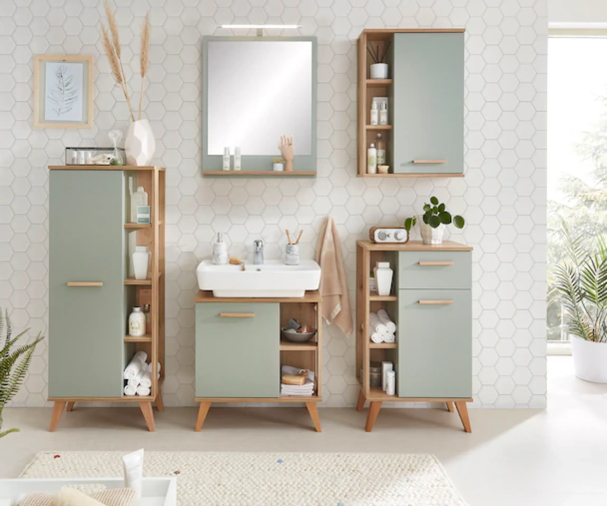Saphir Hängeschrank »Quickset Badschrank 50,5 cm breit mit 1 Tür und 2 Glas-Einlegeböden« Badezimmer-Hängeschrank inkl. Türdämpfer, Holzgriffe