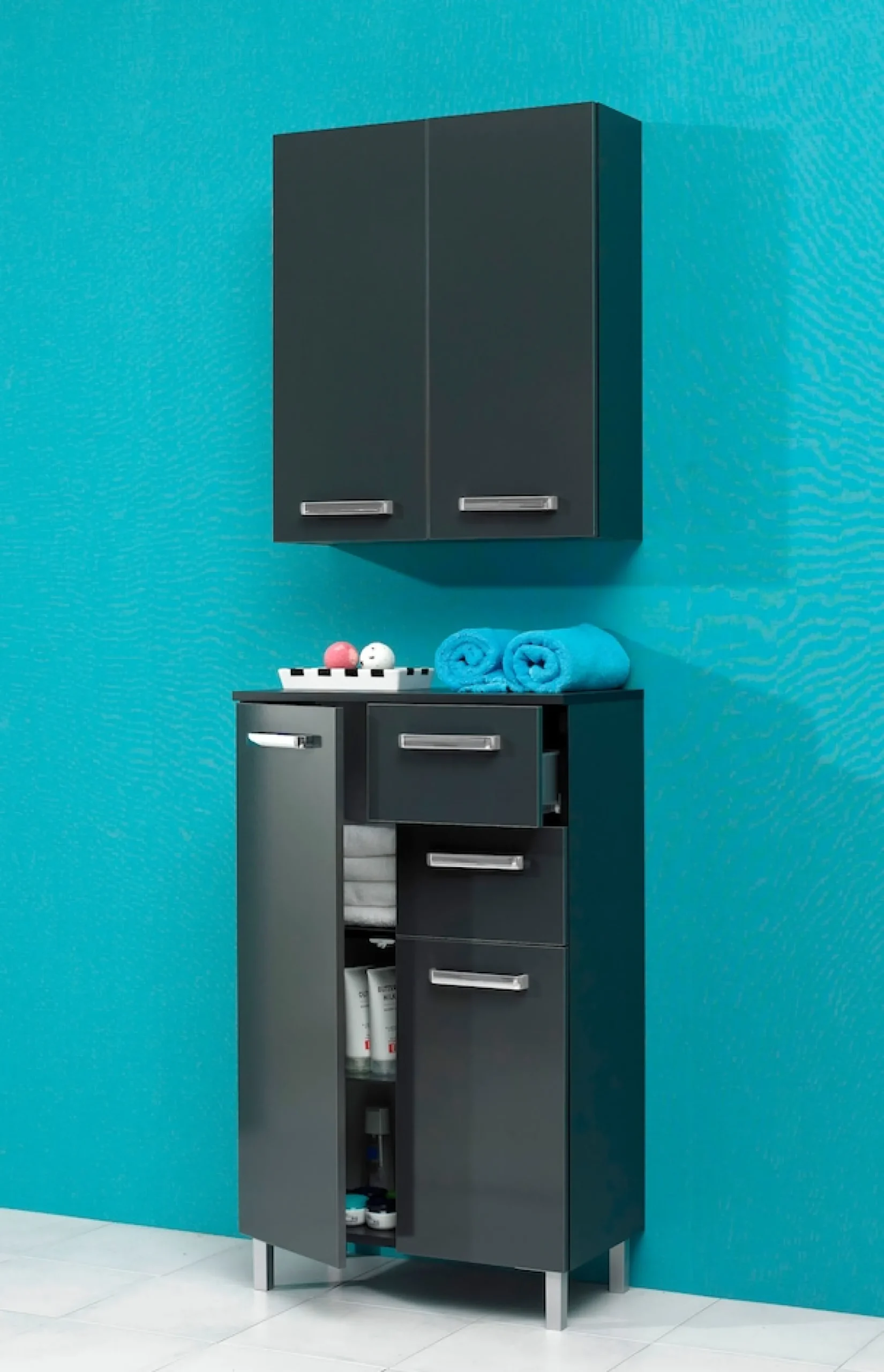 Saphir Hängeschrank »Quickset Wand-Badschrank 60 cm breit mit 2 Türen und 2 Einlegeböden« Badezimmer-Hängeschrank inkl. Türdämpfer, Griffe in Chrom Glanz
