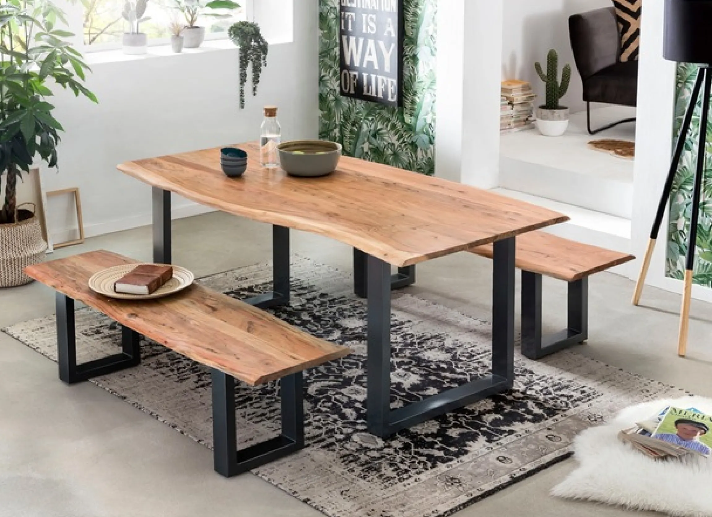 SIT Baumkantentisch »Dijon aus Massivholz mit Baumkante & trendigem Kufengestell« 56 mm starke Tischplatte mit Baumkante wie gewachsen