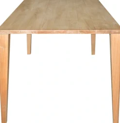SIT Esstisch mit sichtbarer Maserung