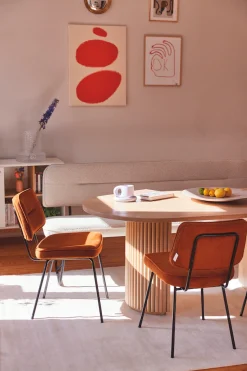 SIT Esstisch »Moderner Esstisch im Ribbed‑Design – Massiver Mangoholz‑Tisch« Massiver Mangoholz‑Esstisch mit eleganter Maserung