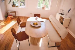 SIT Esstisch »Moderner Esstisch im Ribbed‑Design – Massiver Mangoholz‑Tisch« Massiver Mangoholz‑Esstisch mit eleganter Maserung