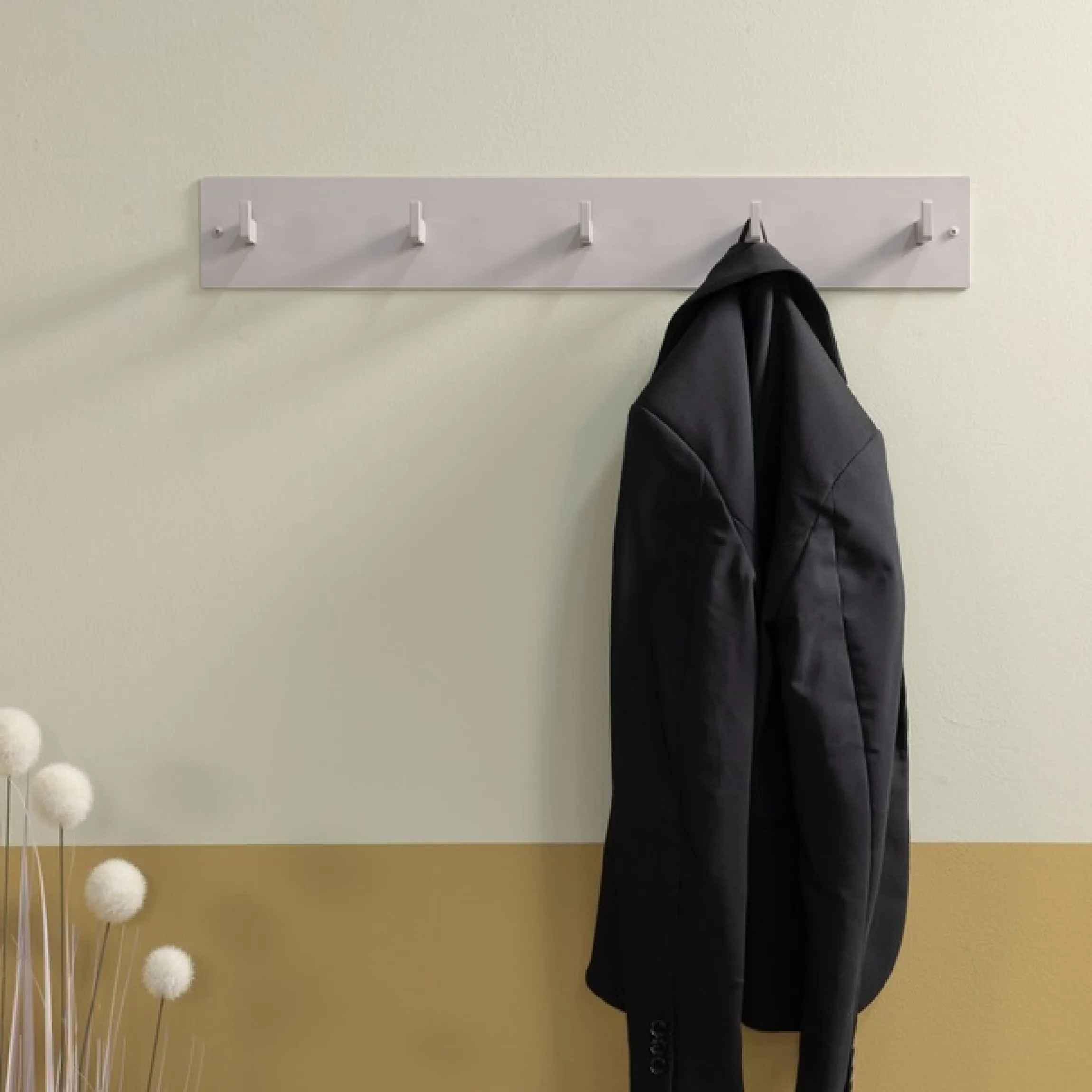 Spinder Design Garderobenhaken Metall, Zeitloses Design, 5 Haken, Breite 70 cm