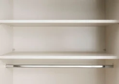 STAUD Schwebetürenschrank »Includo, Made in Germany« Mit vier verschiedenen Ausstattungsvarianten