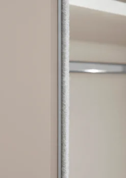 STAUD Schwebetürenschrank »Includo, Made in Germany« Mit vier verschiedenen Ausstattungsvarianten