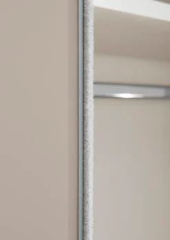 STAUD Schwebetürenschrank »Includo, Made in Germany« Mit vier verschiedenen Ausstattungsvarianten