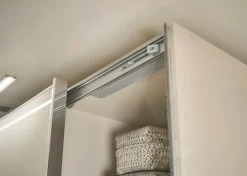 STAUD Schwebetürenschrank »Sonett 200, Made in Germany« mit vier verschiedenen Ausstattungsvarianten