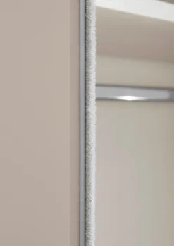 STAUD Schwebetürenschrank »Sonett 120, Made in Germany« mit vier verschiedenen Ausstattungsvarianten