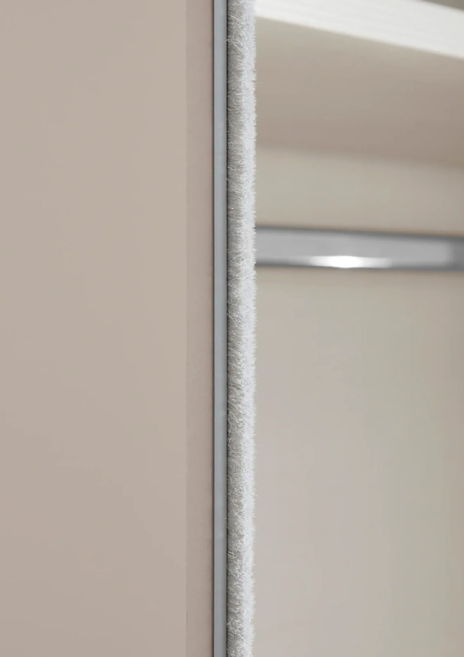 STAUD Schwebetürenschrank »Sonett 220, Made in Germany« mit vier verschiedenen Ausstattungsvarianten