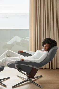 Stressless® Fußhocker »Mayfair« mit Cross Base, Größe S, M & L, Holzakzent Braun