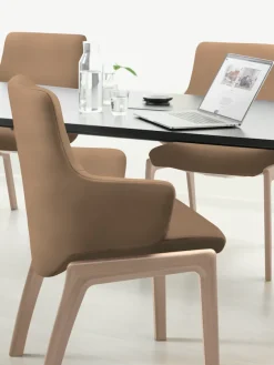 Stressless® Polsterstuhl »Laurel« () Low Back mit Armlehne, Größe L, abgerundete Beine in Eiche gekalkt
