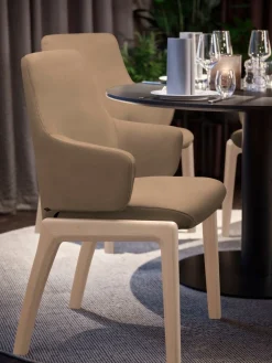 Stressless® Polsterstuhl »Laurel« () Low Back mit Armlehne, Größe L, abgerundete Beine in Eiche gekalkt