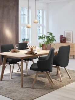 Stressless® Polsterstuhl »Laurel« () Low Back mit Armlehne, Größe L, mit schräggestellten Beinen in Eiche
