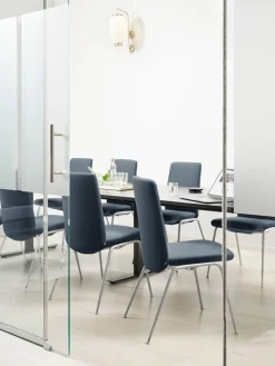 Stressless® Polsterstuhl »Laurel« () Low Back, Größe M, mit Beinen aus Stahl in Schwarz matt