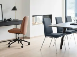 Stressless® Polsterstuhl »Laurel« () Low Back, Größe M, mit Beinen aus Stahl in Schwarz matt