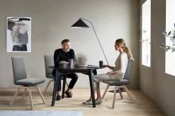 Stressless® Polsterstuhl »Laurel« () Low Back, Größe L, mit schräggestellten Beinen in Schwarz