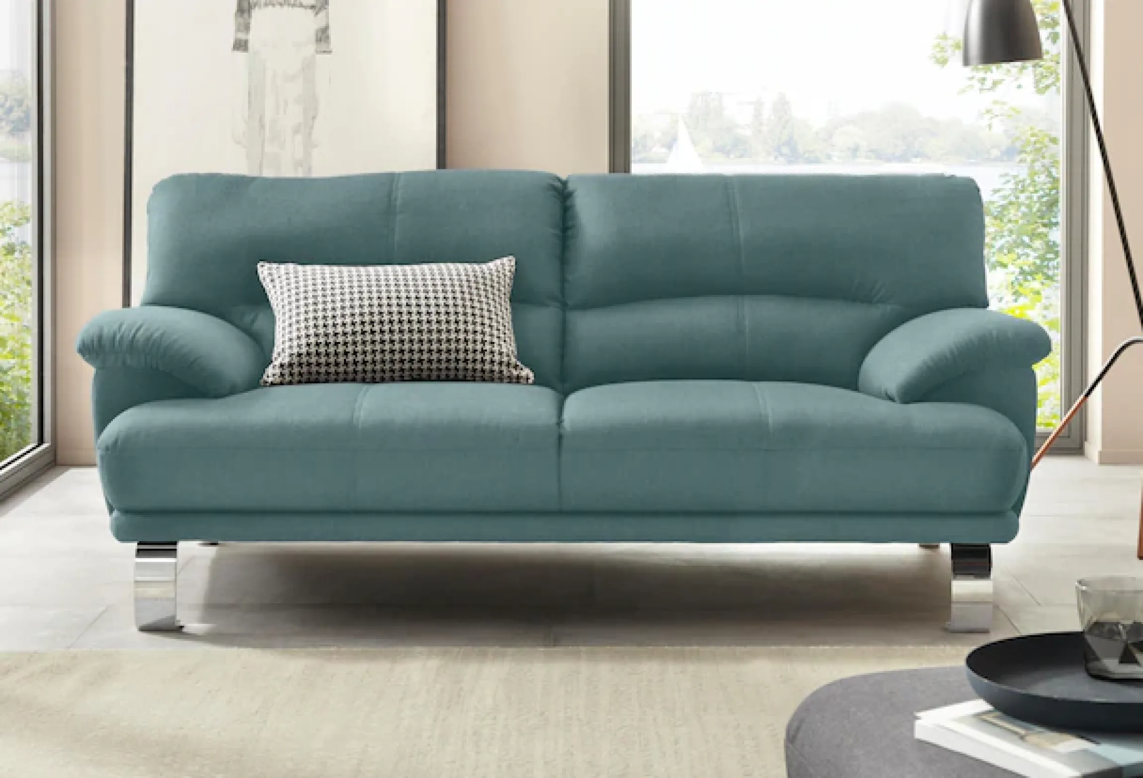 TRENDMANUFAKTUR 3-Sitzer »Cecilia II, mit italienischem Design, tollen Details« mit tollem Sitzkomfort und Designfuß