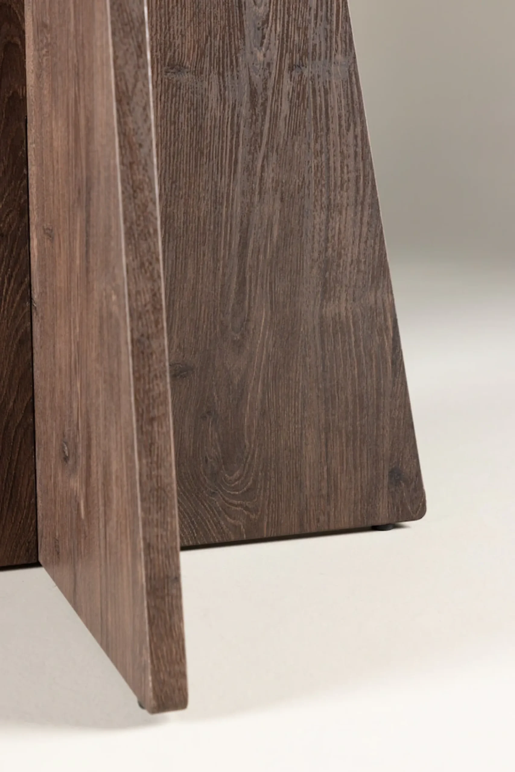 Venture Home Esstisch »Bootcut, runder Esstisch, charakterstark, Ø 110 cm« Esszimmertisch, MDF, einheitliche Lackierung, rund, modern, gesellig
