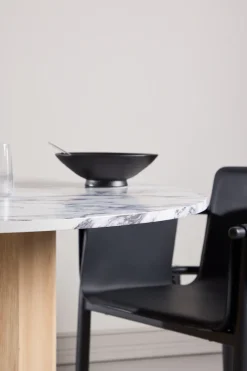 Venture Home Esstisch Esszimmertisch, MDF, Papierlaminat, zentraler Mittelfuß, geräumig