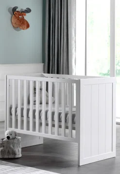 Vipack Babybett Babybett mit Liegefläche 60 x 120 cm weiß lackiert
