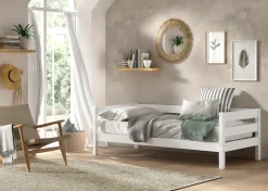 Vipack Daybett »Margrit, mit zeitlosem Design universell einsetzbar« Liegefläche 90 x 200 cm, inkl. Rolllattenrost und seitlichem Umbau,stabiles Massivholzbett, wahlweise in 2 Farben erhältlich