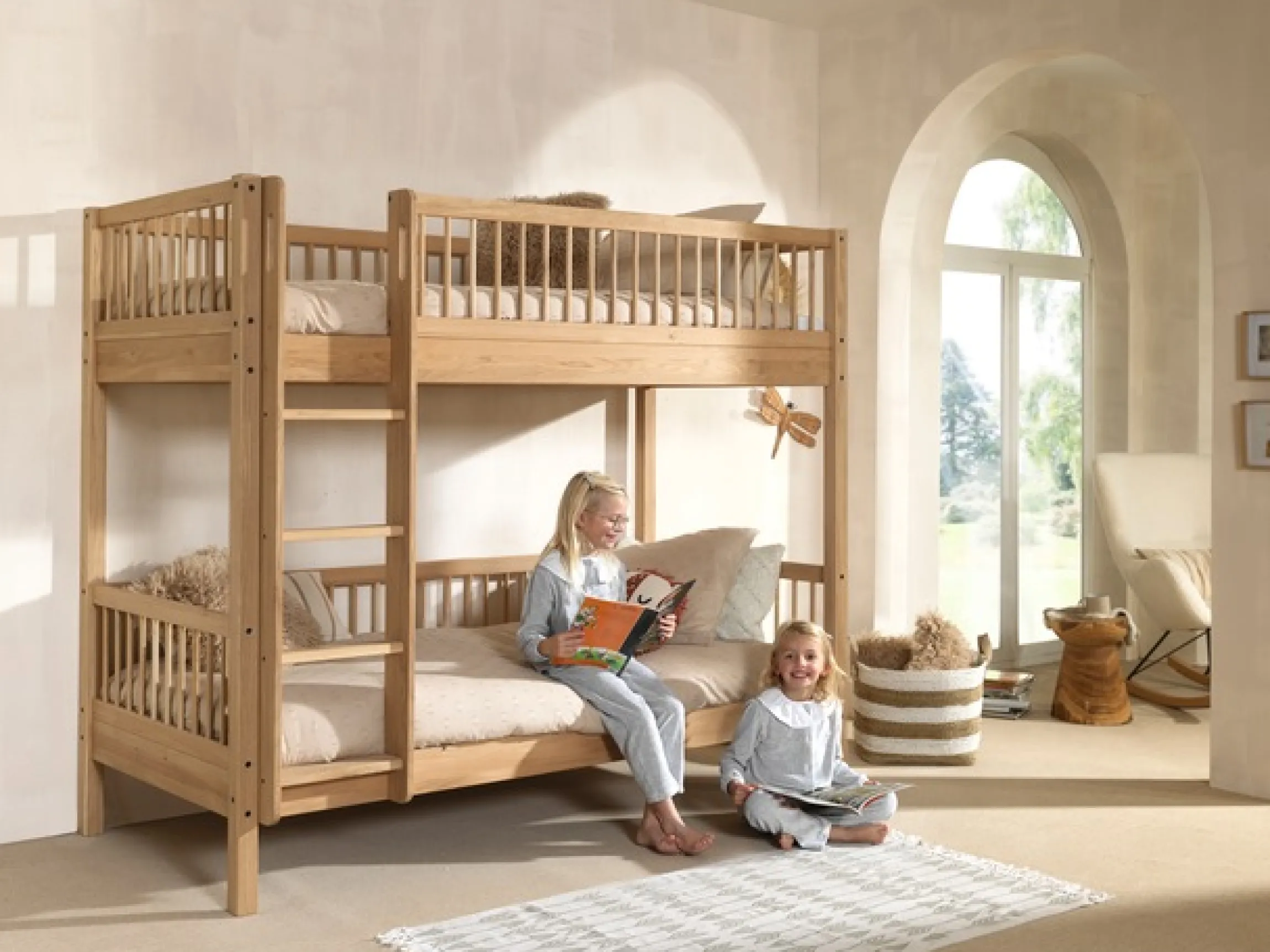 Vipack Etagenbett »Eiche massiv, Made in Europe, langlebige Qualität« B/H/T ca. 208x176x98cm, Schublade+unterer Rausfallschutz optional,2 Lattenroste, wahlweise mit oder ohne Bettschublade und Absturzschutz