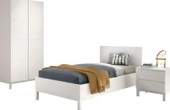 Vipack Jugendzimmer-Set »Set best. aus Einzelbett 90/200, Nachtkonsole, Kleiderschrank 2-trg.« 3 Stk. tlg. in gradlinigem Design, pflegeleichte lackierte Oberfläche in Weiß