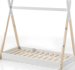 Vipack Kinderbett »Tipi, mit Querstange in Zelt-Optik, Kiefer massiv« inkl. Lattenrost, Bettrahmen in Weiß, 2 Größen zur Auswahl,Bodenfreiheit 1,5 cm für bessere Belüftung