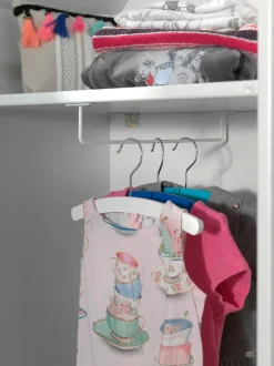 Vipack Kleiderschrank »Casami, mit trendiger Optik in zeitlosem Design« B/H/T ca. 57,6x171,3x37cm, Fronten in verschiedenen Farben erhältlich,variable Innenausstattung und viel Stauraum