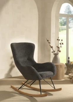 Vipack Schaukelsessel »Rocky, super bequemer Schaukelstuhl, runde zeitlose Formgebung« B/H/T ca. 76x101x110cm, Massivholz Kufen mit Bodenschutz,Sitzschale mit flauschigem Bouclè Stoff gepolstert, wahlweise 2 Farben