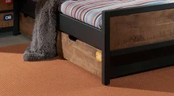 Vipack Schubkasten »Alex, Kiefer teilmassiv gebeizt, durch Rollen einfach zu bedienen« B/H/T ca. 199x22,8x93,5cm, Griffaussparung, Dekor Bodenplatten,bietet zusätzlich Stauraum