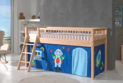 Vipack Spielbett »Forrest, Absturzschutz mit Sprossen-Optik, Pfostenstärken ca. 50x50mm« Buche natur lackiert, stabil und hochwertig gebaut, inkl. Lattenrost,90/200 cm, Spielbereich unter dem Bett, 2 Textil-Set´s zur Wahl