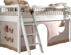 Vipack Spielbett »Forrest 90/200 aus massiver Buche weiß lackiert, inkl. Vorhang-Set« stabil gebaut mit umlaufenden Absturzschutz, Leiter und Rolllattenrost