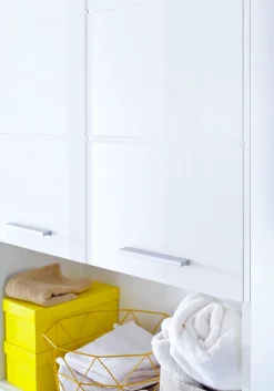 welltime Hochschrank »Avena« Badschrank 4-türig mit o. Fach und 4 Einlegeböden - B/T/H 73/31/190 cm