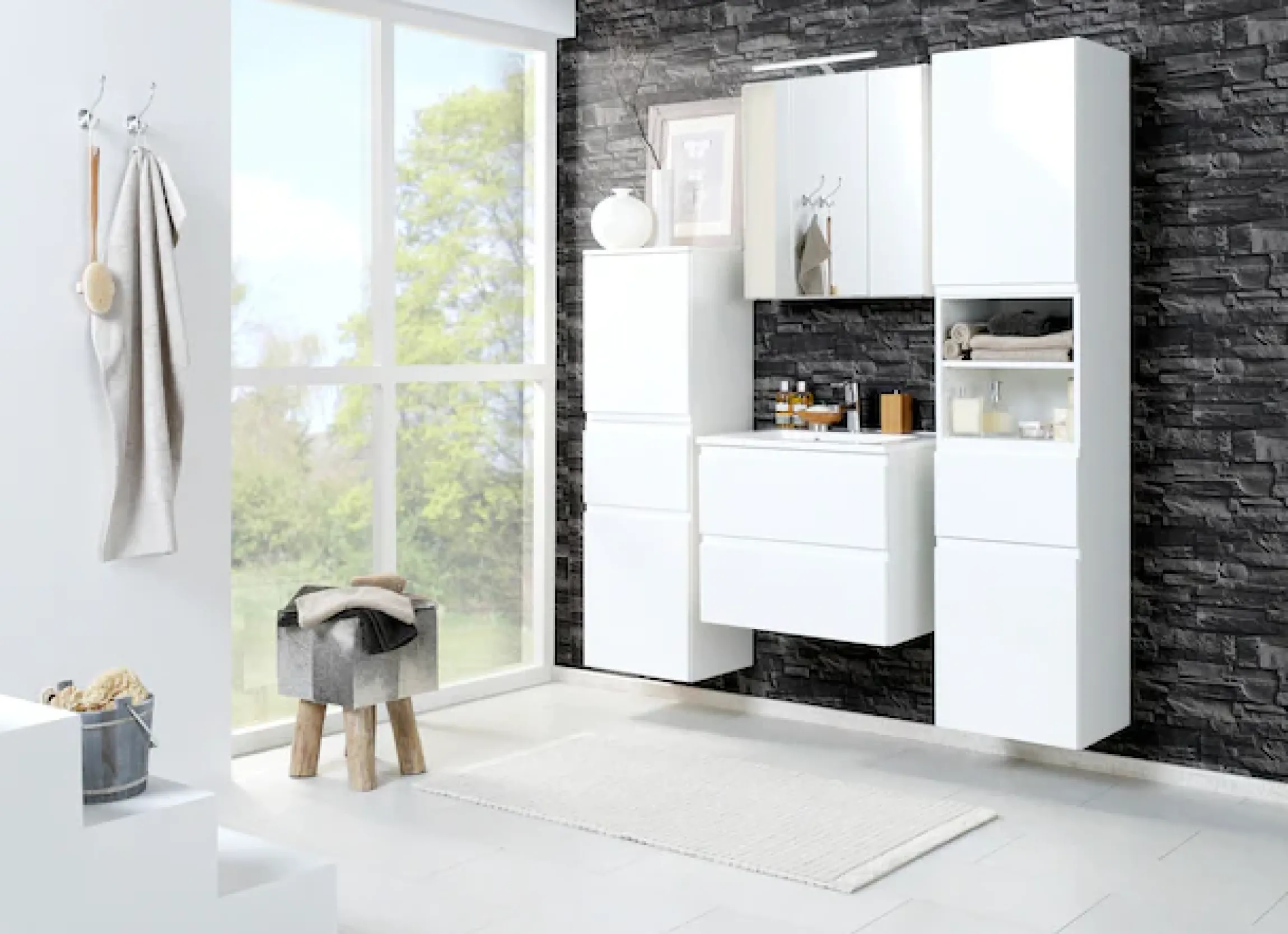 welltime Midischrank »Cardiff« Breite 65 cm, mit Softclose-Funktion