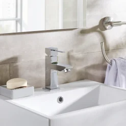 welltime Waschtischarmatur »Trento, Wasserhahn« Wassersparende Eco-Click-Funktion, inkl. Pop-Up Ablaufventil