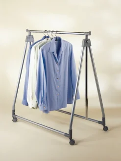 WENKO Kleiderständer stufenlos höhenverstellbar (99-167 cm), mit 4 Rollen, Tragkraft 40 kg
